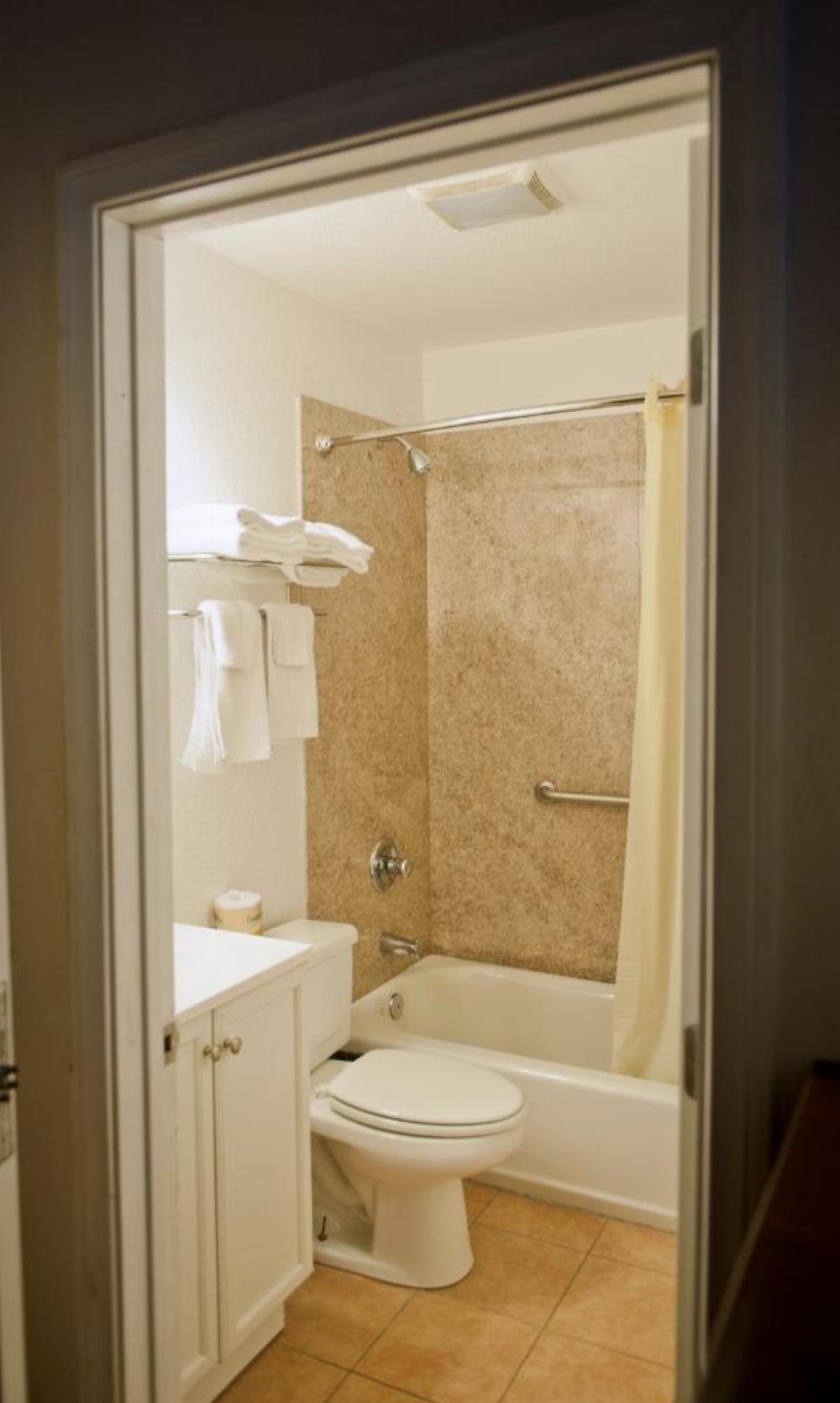 Downtown San Diego Lodge